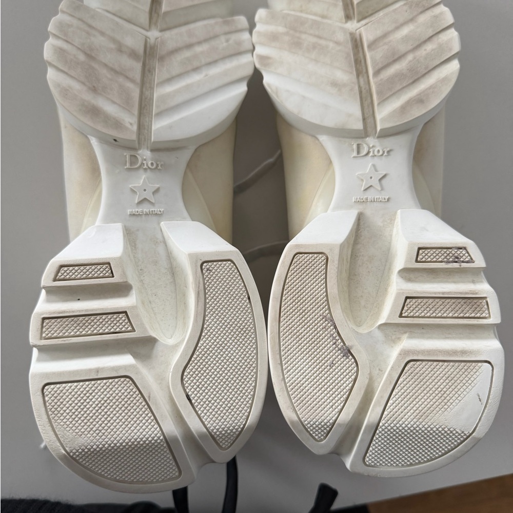 Dior D-Connect Sneakers - Picture 4 of 5